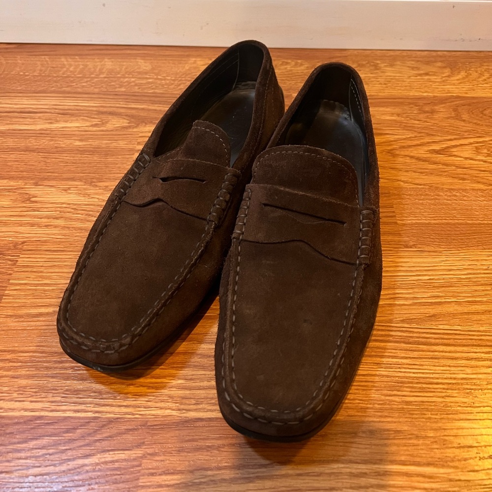 Tod’s men loafer shoes, suede leather, good used condition, men size 8.5.